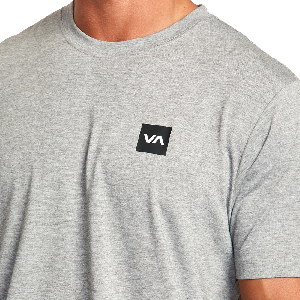 RVCA 2X Grey Short Sleeve Tee 4 RVCA 2X Grey Short Sleeve Tee - Image 2