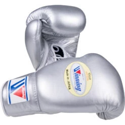 Winning 10oz Lace Up Silver Boxing Gloves